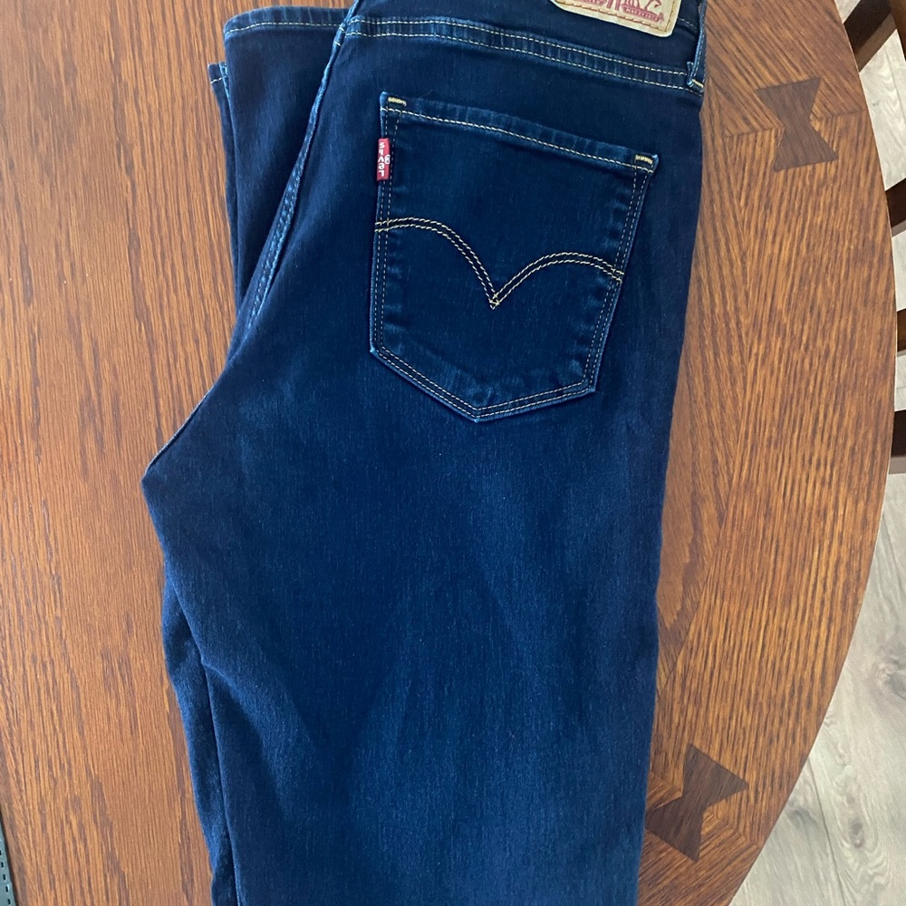 Levi's High Rise Women's Dark Blue Straight Leg Skinny Jeans 721, Size 29